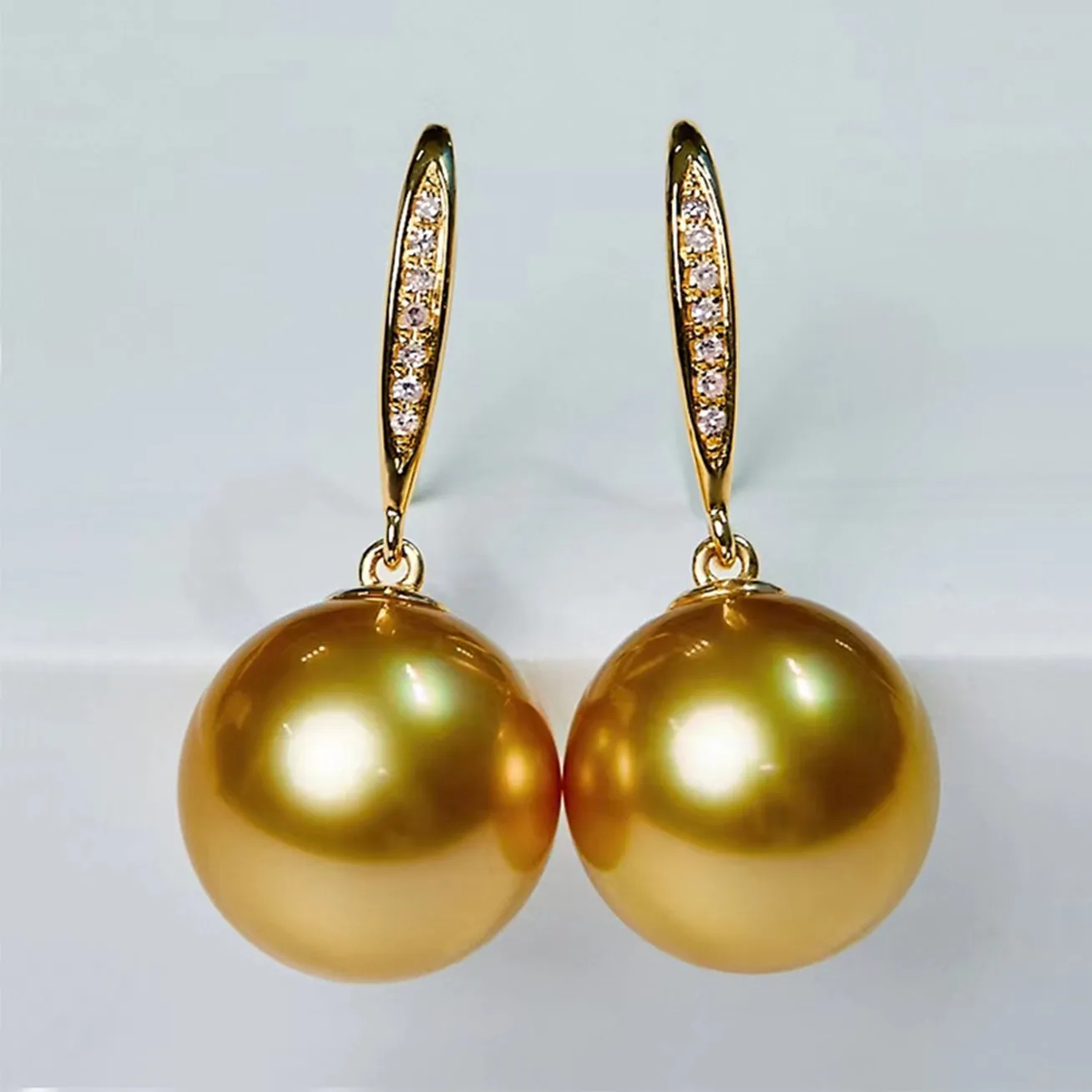 18k Solid Gold South Sea Golden Pearl Earrings KE00066