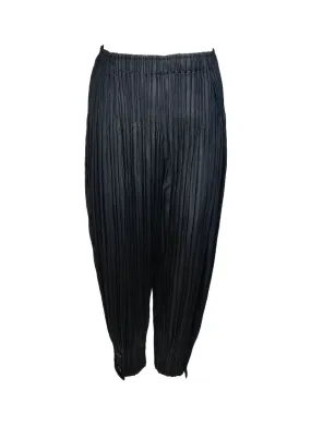 8220028 Bottom Button Pleats Pants *Black