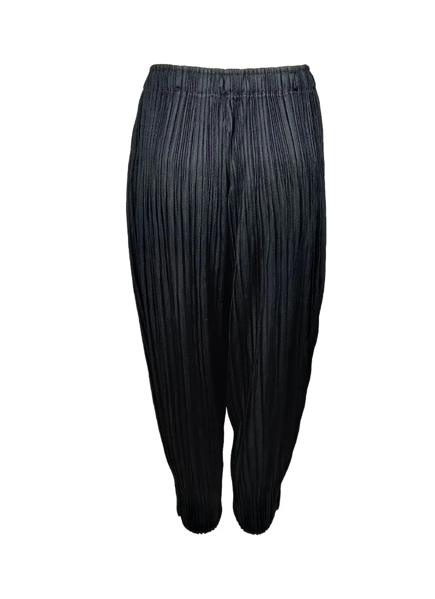 8220028 Bottom Button Pleats Pants *Black