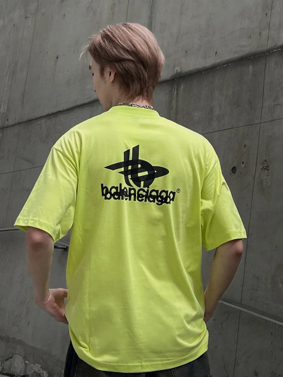 Balenciaga T-Shirt - Overlapping Logo