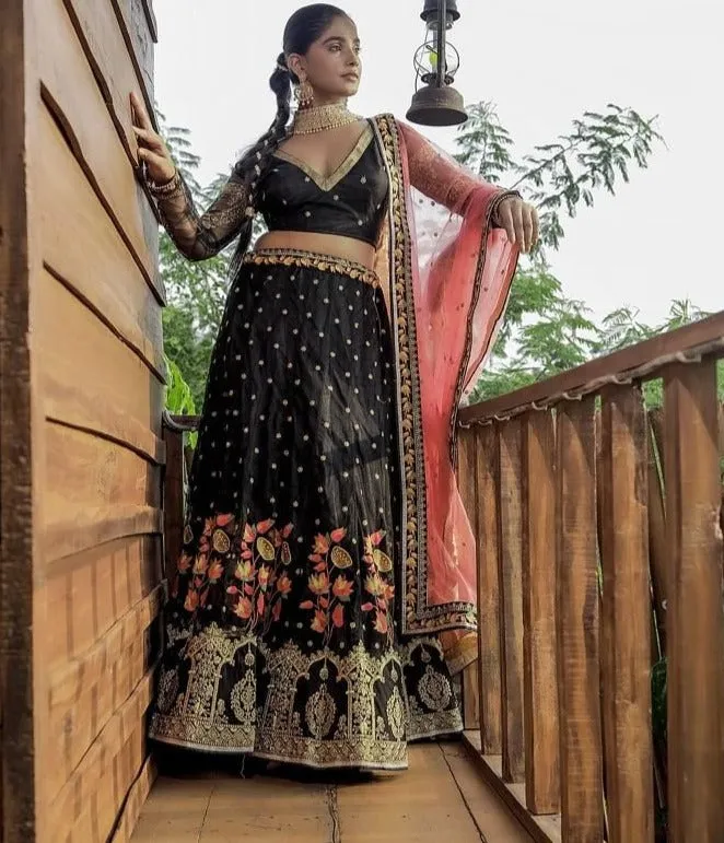 Black Spotted Lehenga  With Baby Pink Dupatta set- Rent