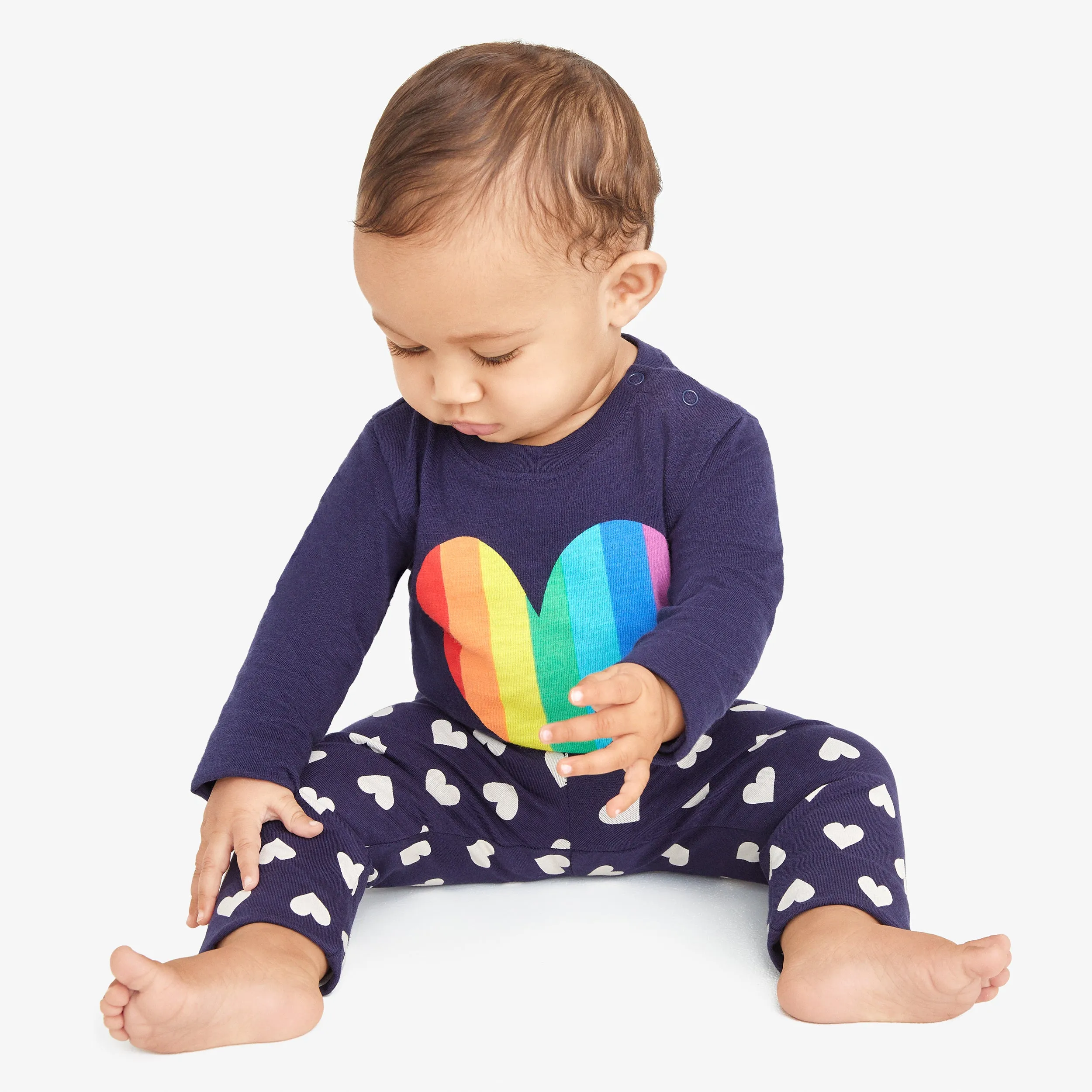 Clearance long sleeve babysuit in rainbow heart