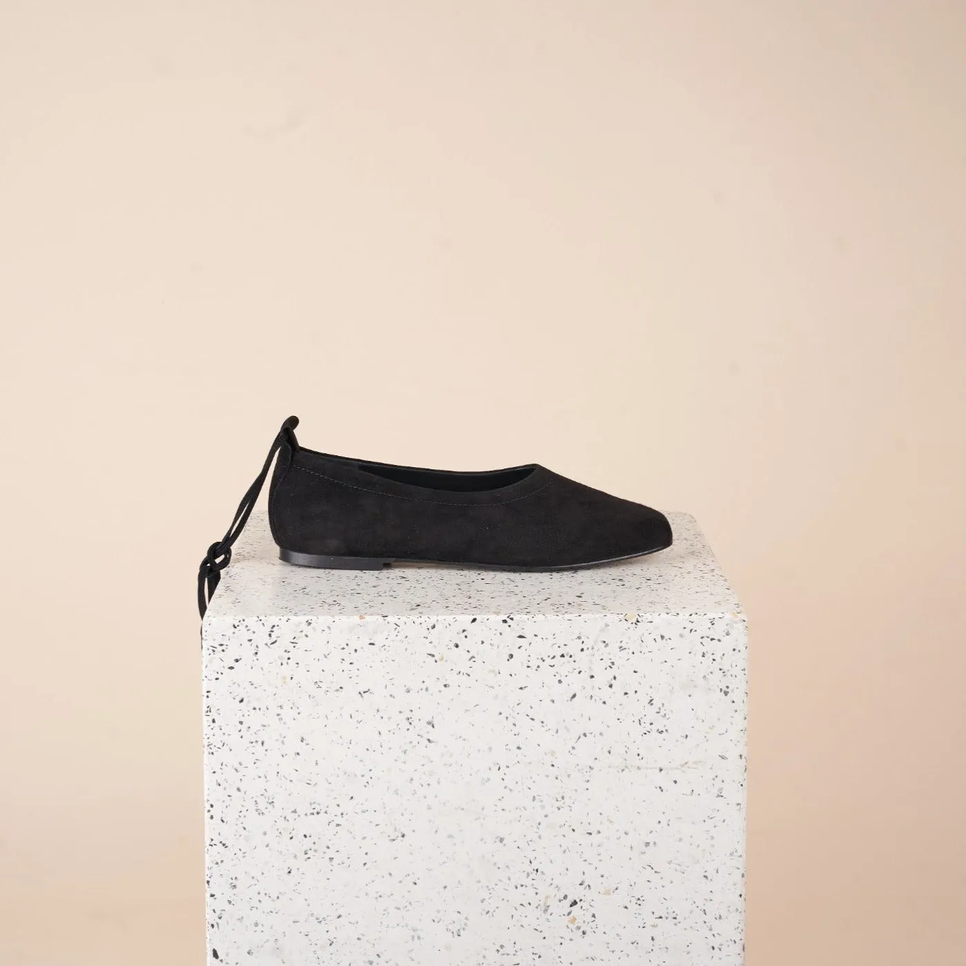 Imola - Black Suede