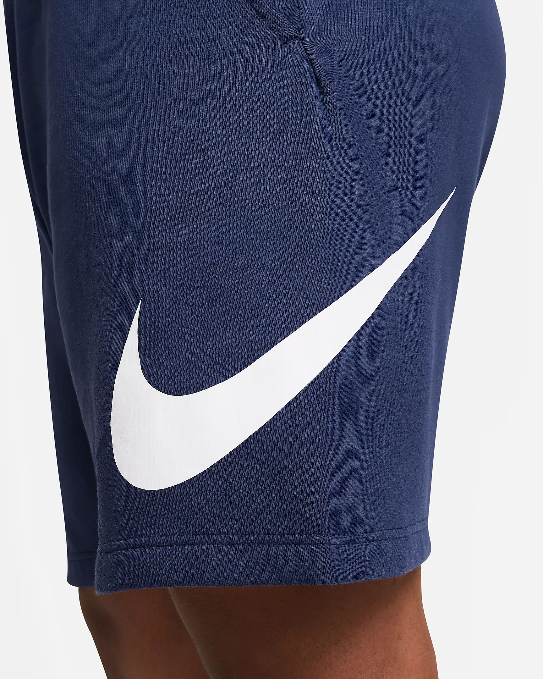 Nike Men's Sportswear Club Shorts - Midnight Navy / White