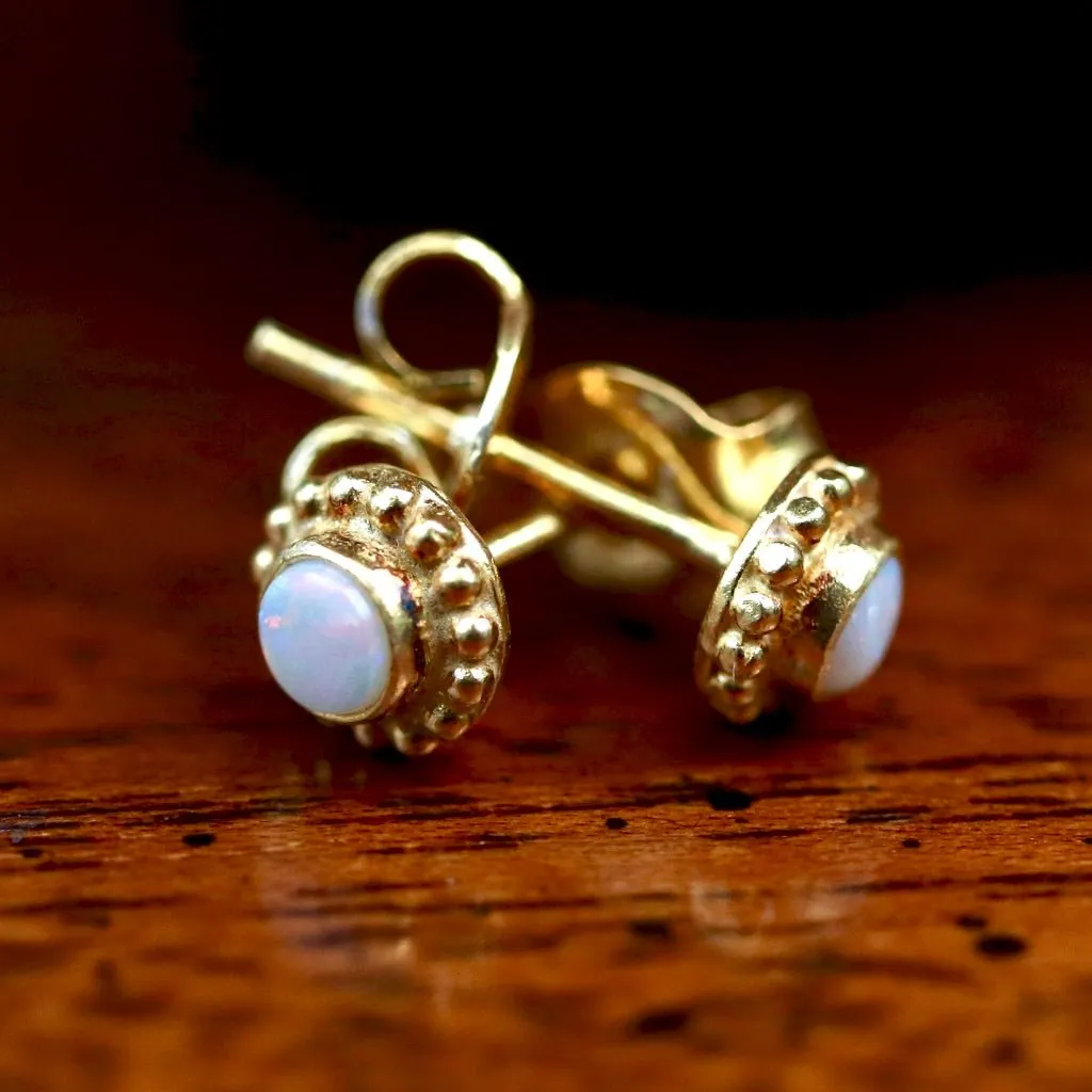 Simple Stud Earrings