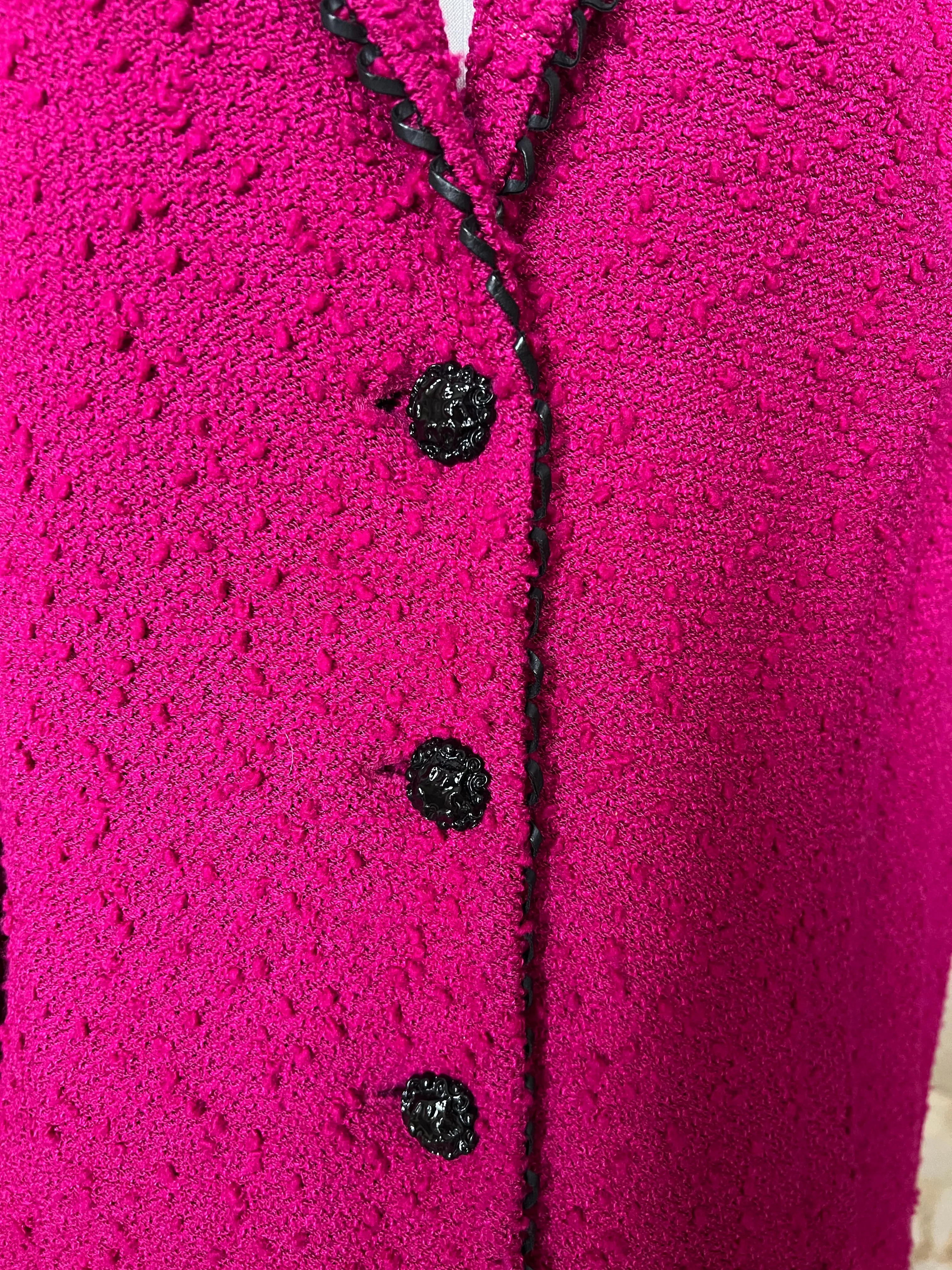 St. John Fuchsia Knit Size 12 Jacket