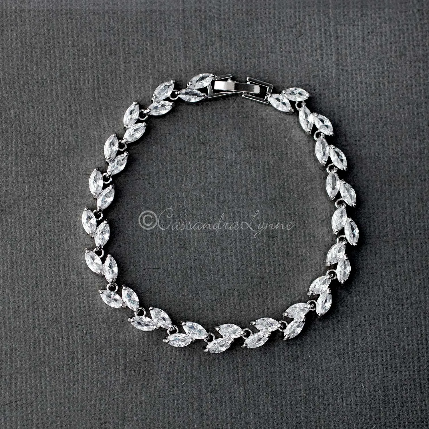 Tennis Bracelet of Marquise Leaf Jewels