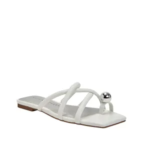 THE CAMIE TOE THONG SANDAL